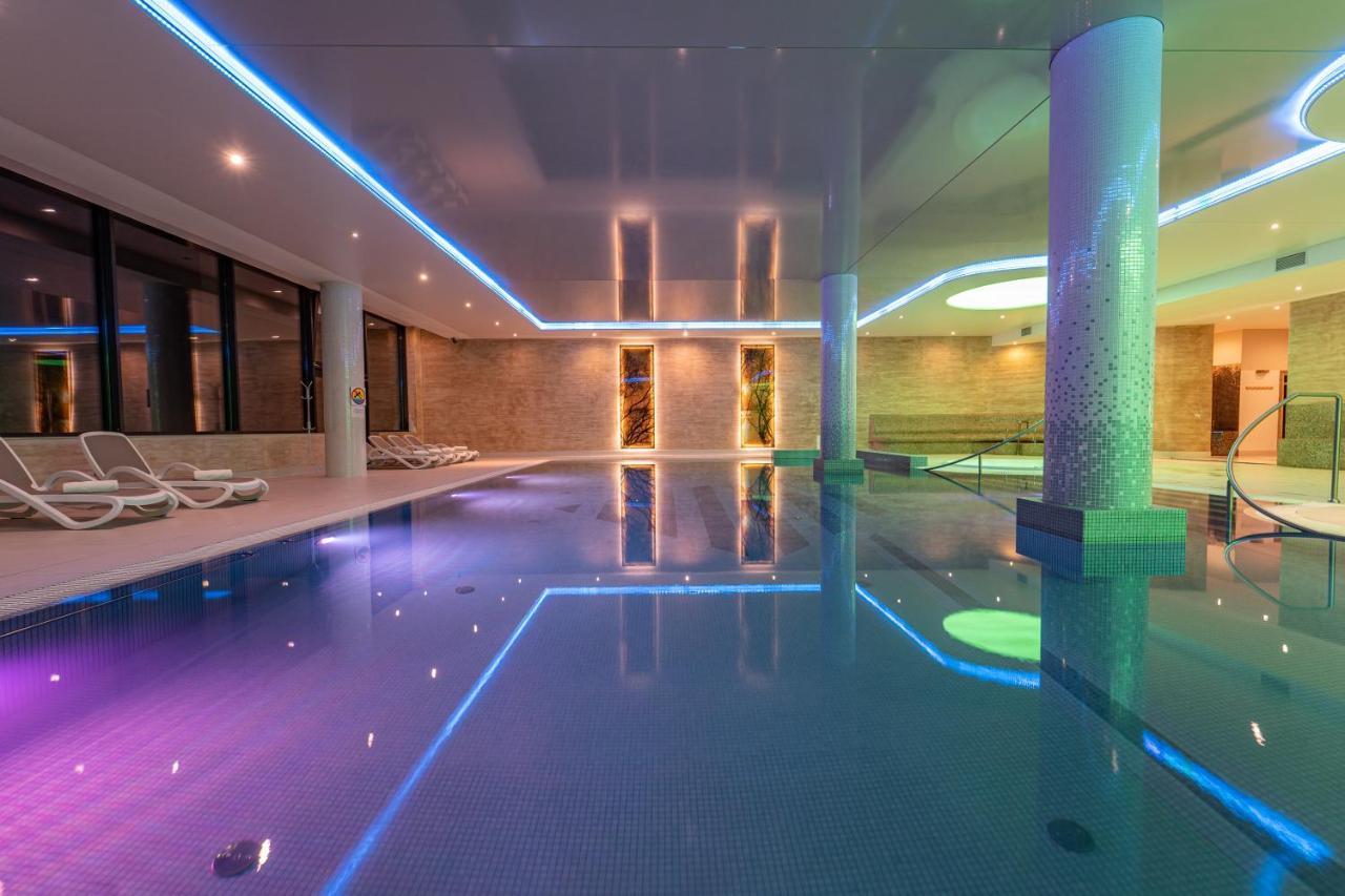 Vestina Wellness & Spa Hotel Miedzyzdroje Bagian luar foto