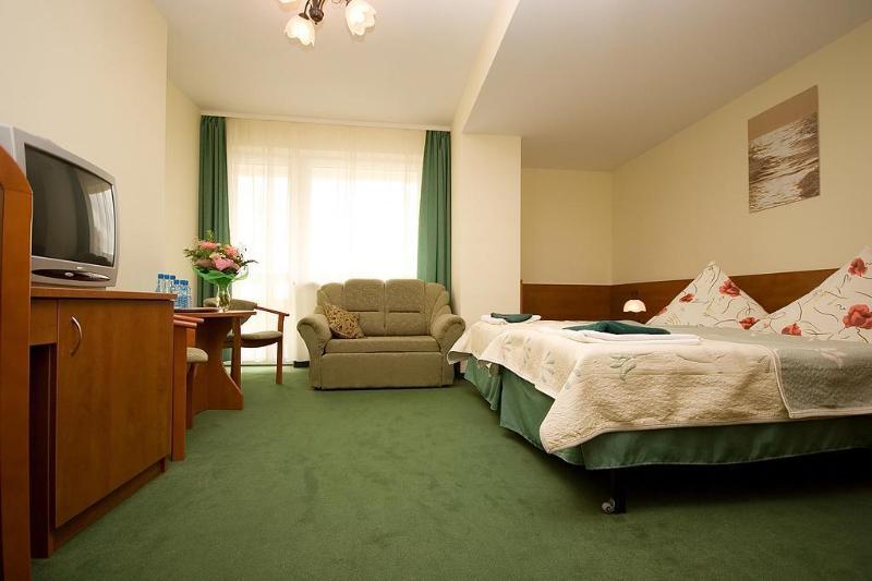 Vestina Wellness & Spa Hotel Miedzyzdroje Bagian luar foto