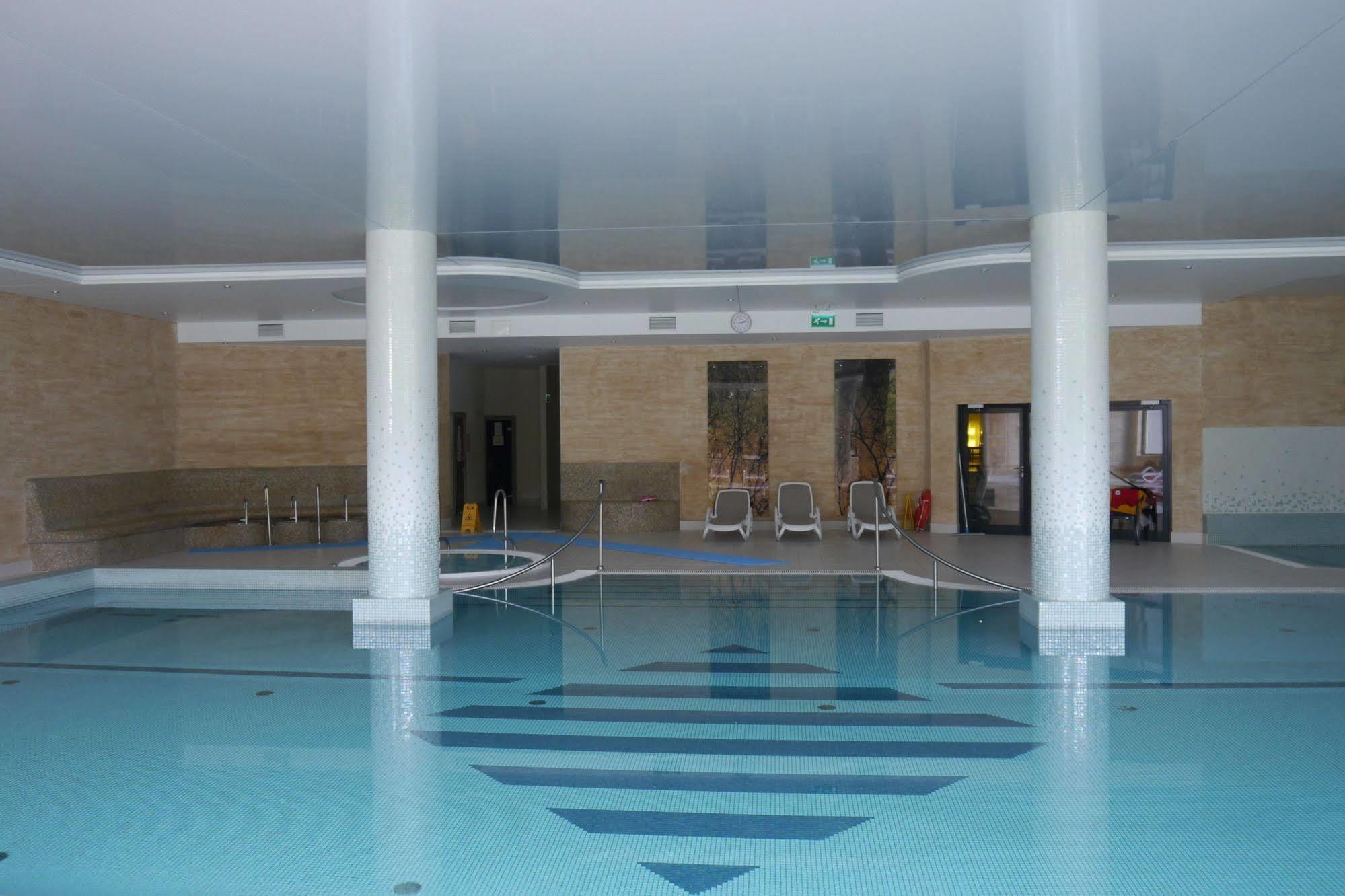 Vestina Wellness & Spa Hotel Miedzyzdroje Bagian luar foto