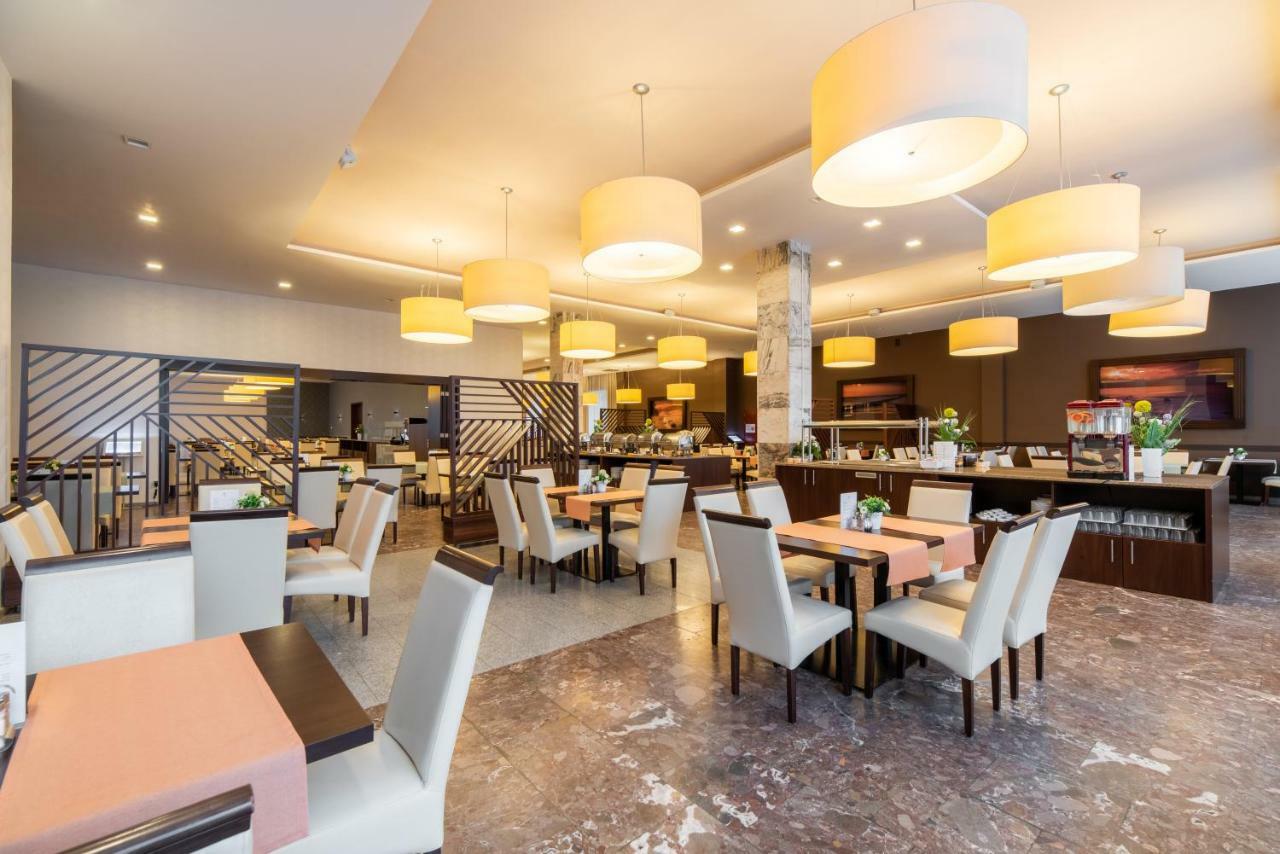 Vestina Wellness & Spa Hotel Miedzyzdroje Bagian luar foto